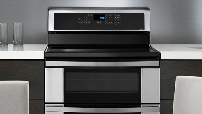 Part oven, part cooktop; the range is the classic, tried-and-true kitchen appliance. 